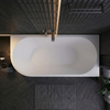 Baignoire à poser d’angle droite Balneo AVOLA NO RIM 150 x 75 cm acrylique blanc avec cadre en acier inoxydable et 6 pieds stabilisateurs, avec trop-plein et bouchon blanc